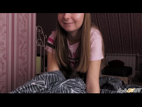 ❤️ Blondie анын BFF анын терең соруп жана анын оозуна сперма алат ❤❌ Порно ky.wassell.ru ﹏